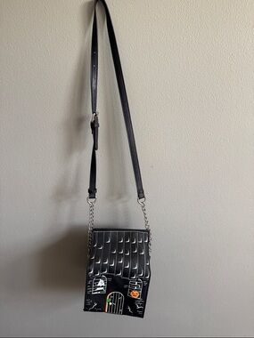 MAD Engine Black Haunted House Messenger Bag